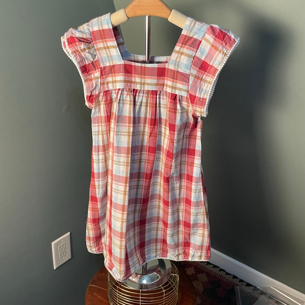 A.T.U.N. Girl's Pink/Red Plaid Dress. Size 6-7. Great condition.